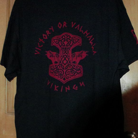 Custom T-Shirt - Picture 1 of 3